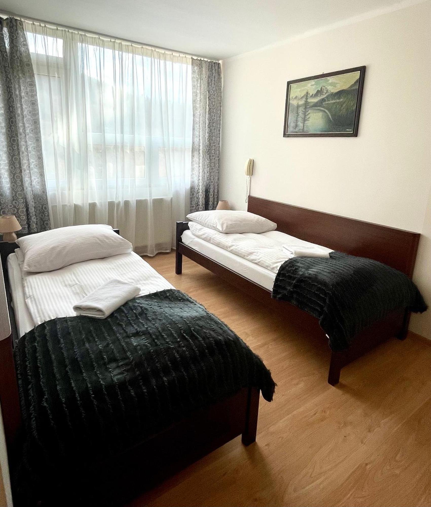 Gwarek Centrum Wypoczynkowe Ustroń Esterno foto